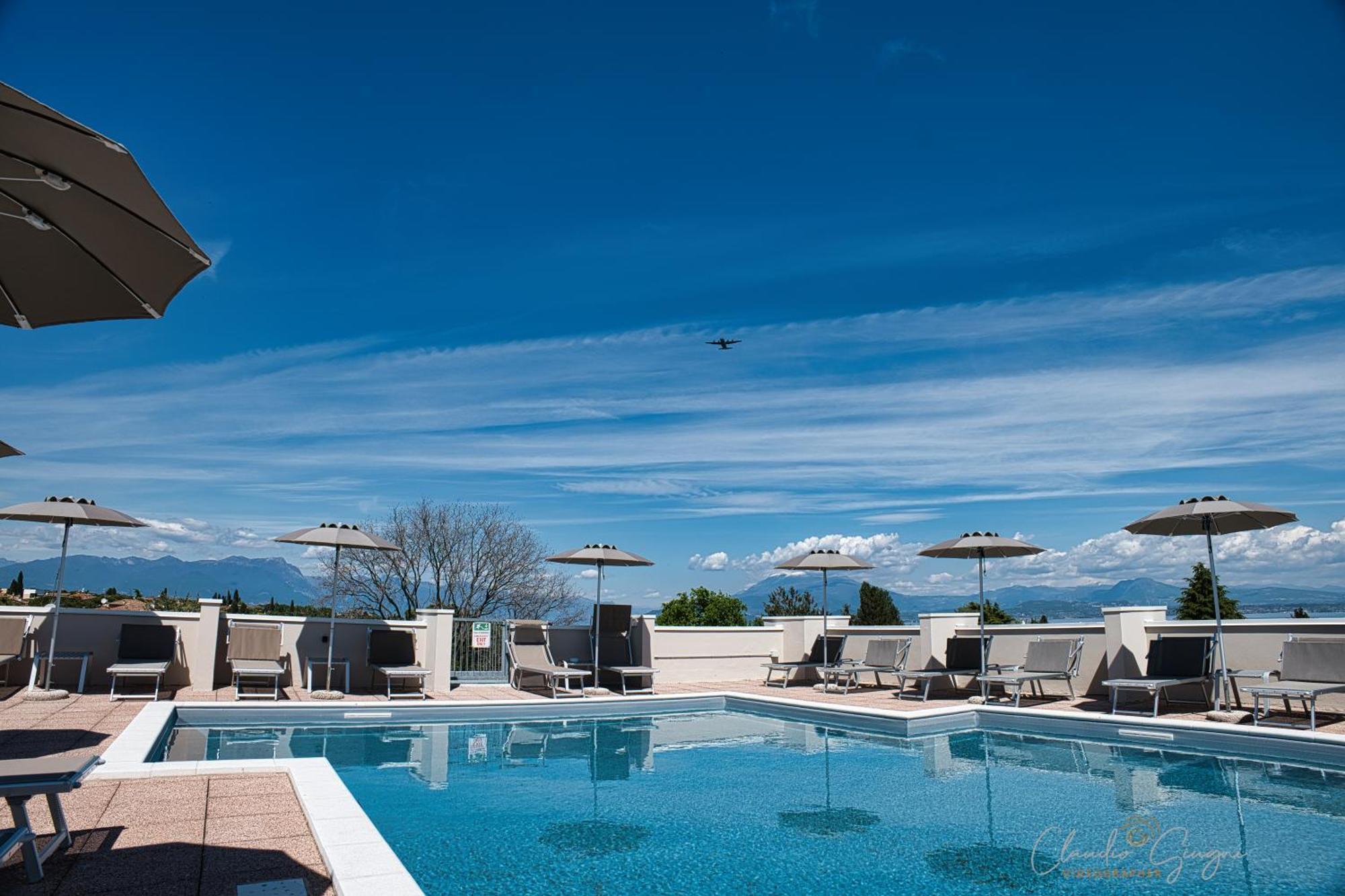 International Rooms & Apartments Sirmione Zewnętrze zdjęcie