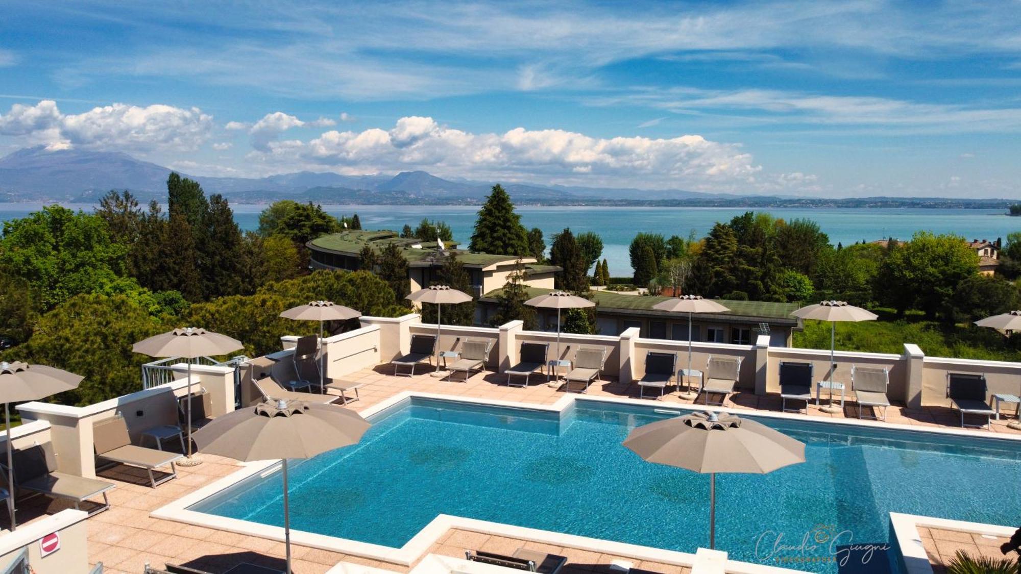 International Rooms & Apartments Sirmione Zewnętrze zdjęcie